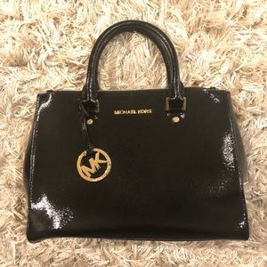 MICHAEL Michael Kors Sutton Bag
